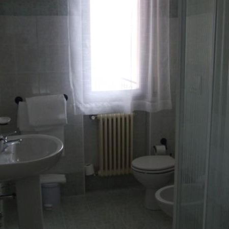B&B Catullo Sirmione Chambre photo